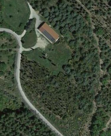 TERRENO CON FABBRICATO ED IMPIANTO FOTOVOLTAICO