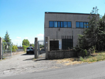 CAPANNONE ARTIGIANALE Piancastagnaio (SI)