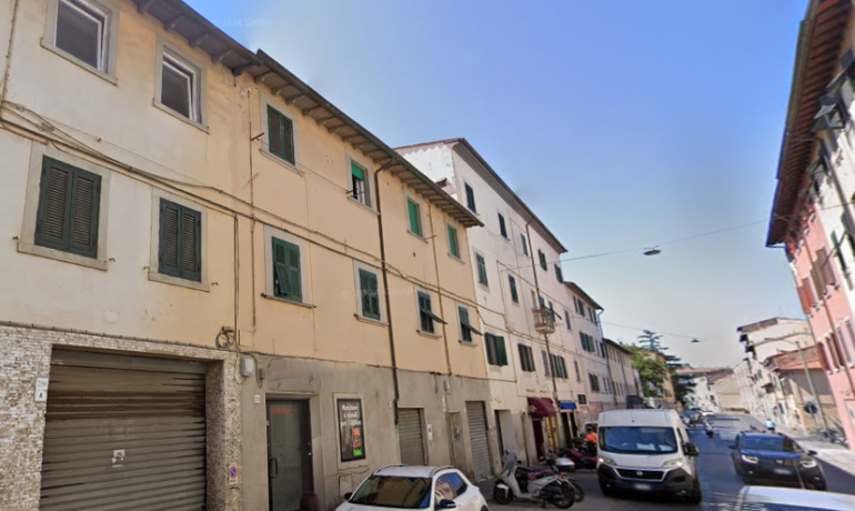 MAGAZZINO Livorno (LI)