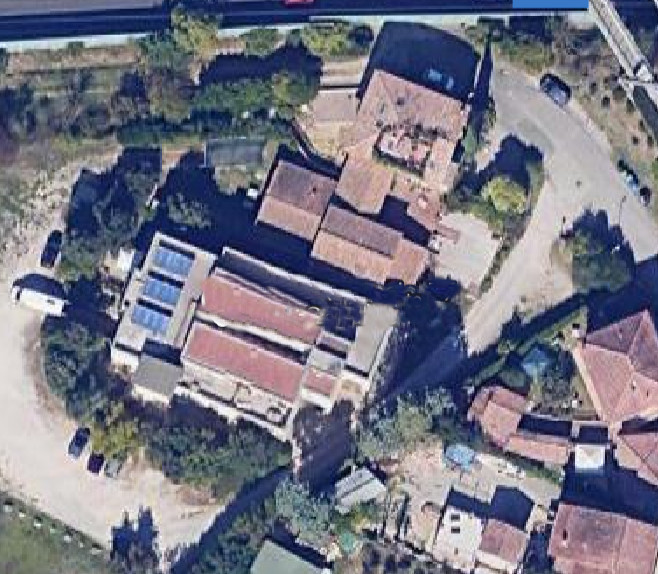 APPARTAMENTO E DUE POSTI AUTO Siena (SI)