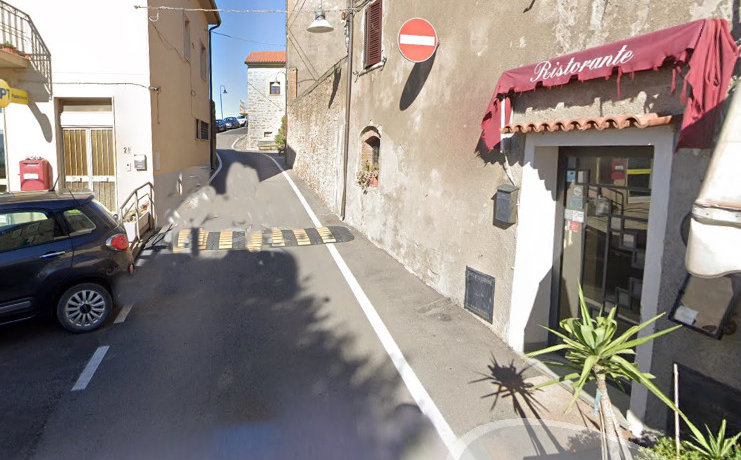 LOCALE RISTORANTE A MONTIANO