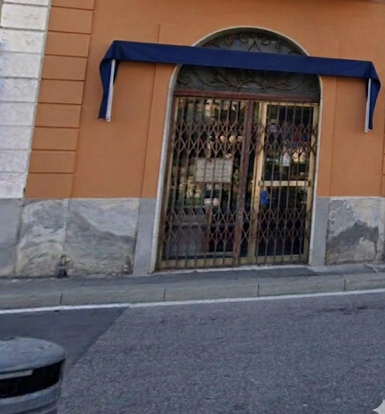 LOCALE COMMERCIALE A PORTO SANTO STEFANO