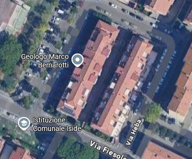 APPARTAMENTO 6 VANI CON CORTE E AUTORIMESSA A GROSSETO