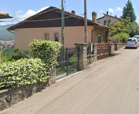 VILLETTA UNIFAMILIARE A MONTELATERONE